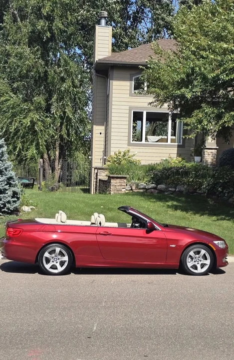 2013 BMW E93 335i Convertible - Image 8 of 19