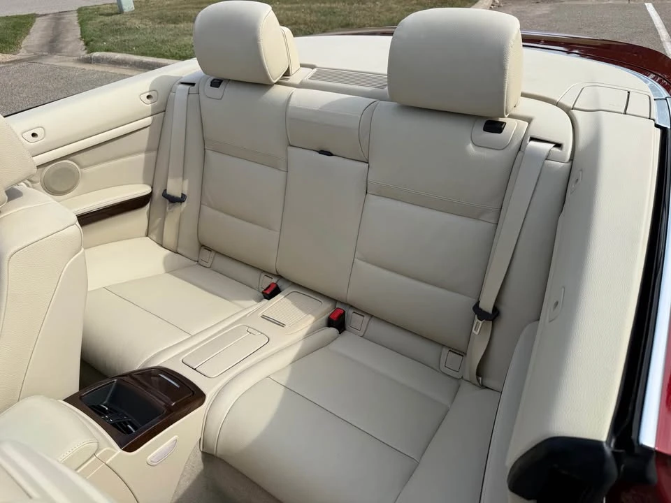 2013 BMW E93 335i Convertible - Image 10 of 20
