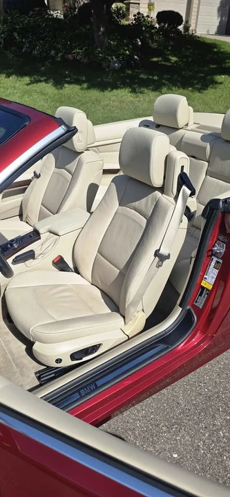 2013 BMW E93 335i Convertible - Image 15 of 19