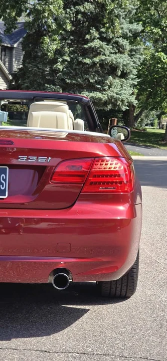 2013 BMW E93 335i Convertible - Image 10 of 19