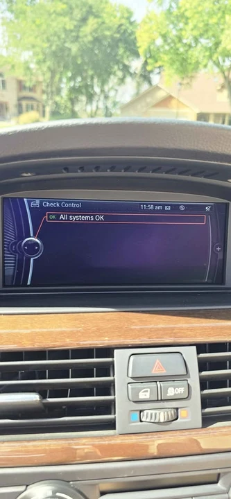 2013 BMW E93 335i Convertible - Image 16 of 19