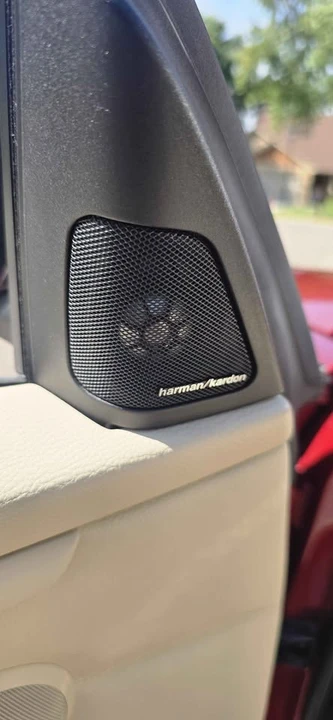 2013 BMW E93 335i Convertible - Image 14 of 19