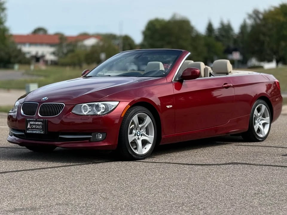 2013 BMW E93 335i Convertible - Image 2 of 20