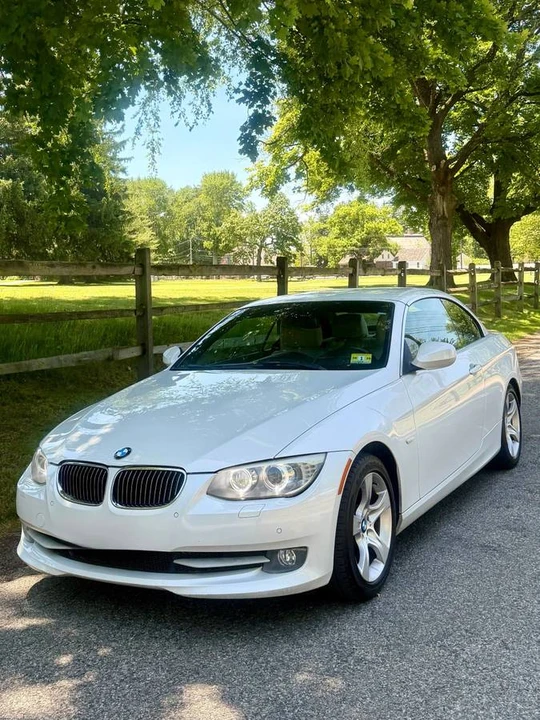 2013 BMW E93 335i Convertible - Image 4 of 21