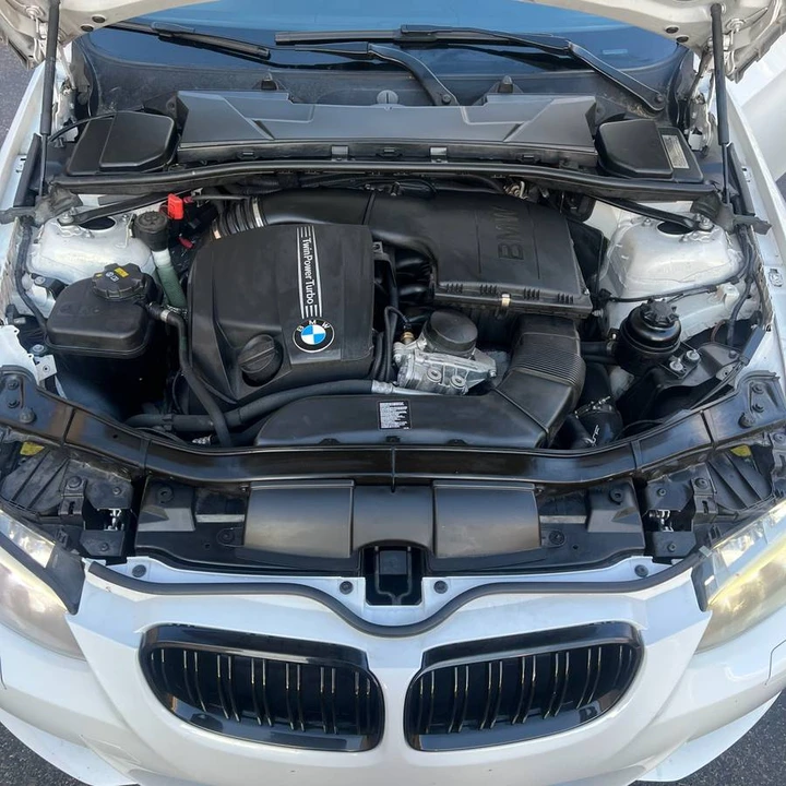 2013 BMW E92 335i Coupe - Image 15 of 17