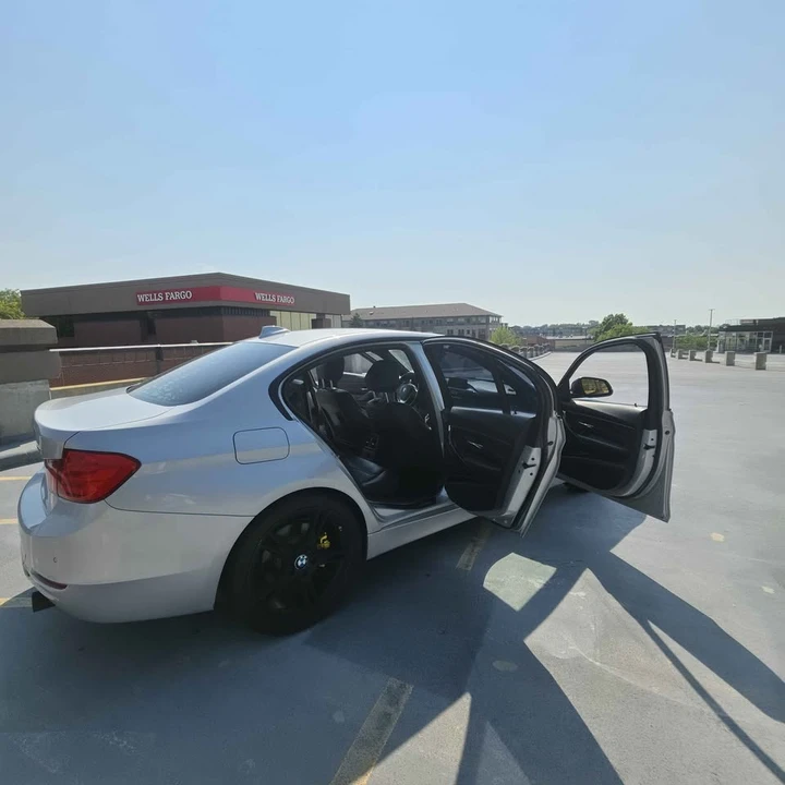 2013 BMW F30 335i & 340i Sedan - Image 18 of 20