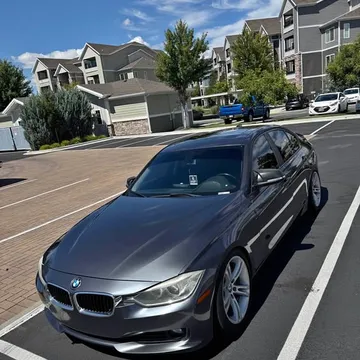 2013 BMW 3 Series 335i xDrive Sedan 4D