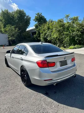 2013 BMW 335i xDrive Sedan 4D