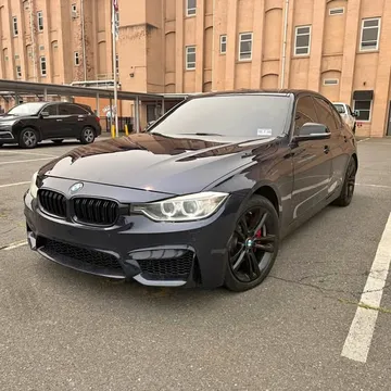 2013 BMW 3 Series 335xi Sedan 4D