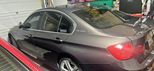 2013 BMW 3 Series ActiveHybrid 3 Sedan 4D