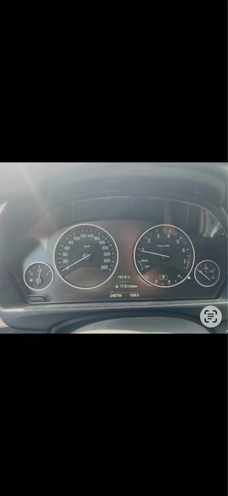 2013 BMW 3 Series - Image 4 of 6