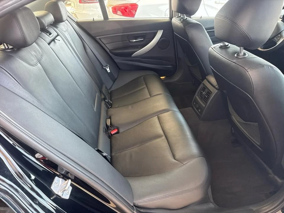 2013 BMW 3 Series - Image 16 of 20