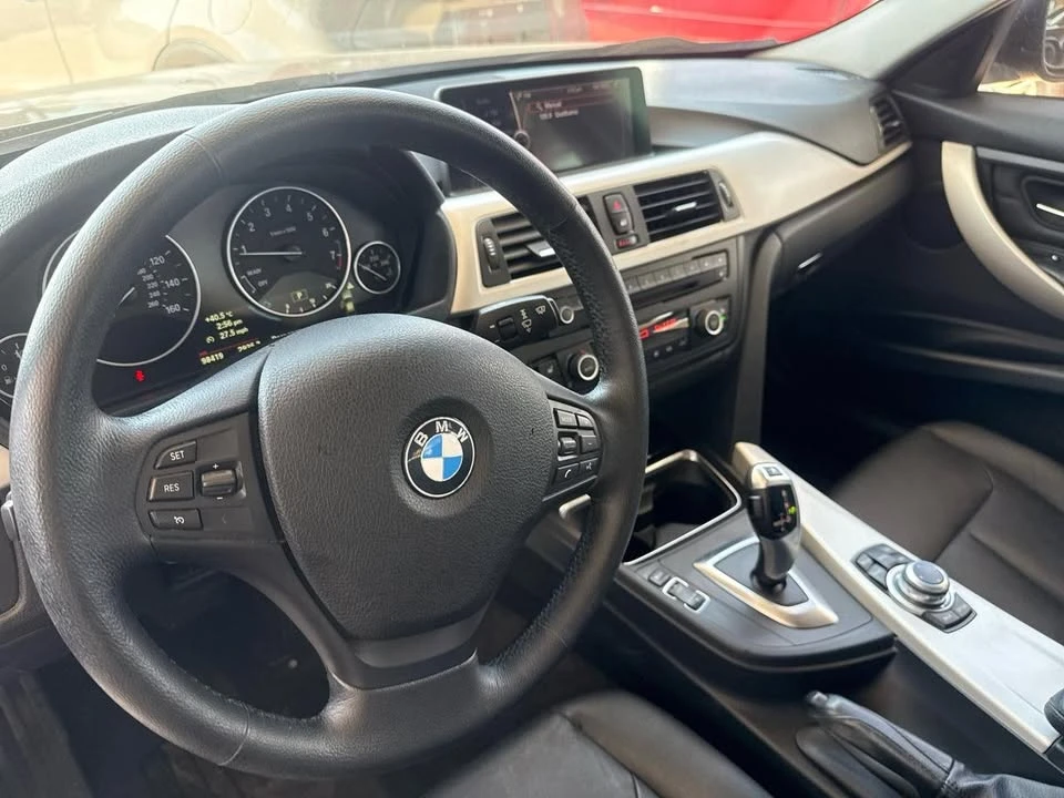 2013 BMW 3 Series - Image 9 of 20