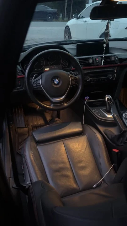 2013 BMW 3 Series - Image 7 of 9