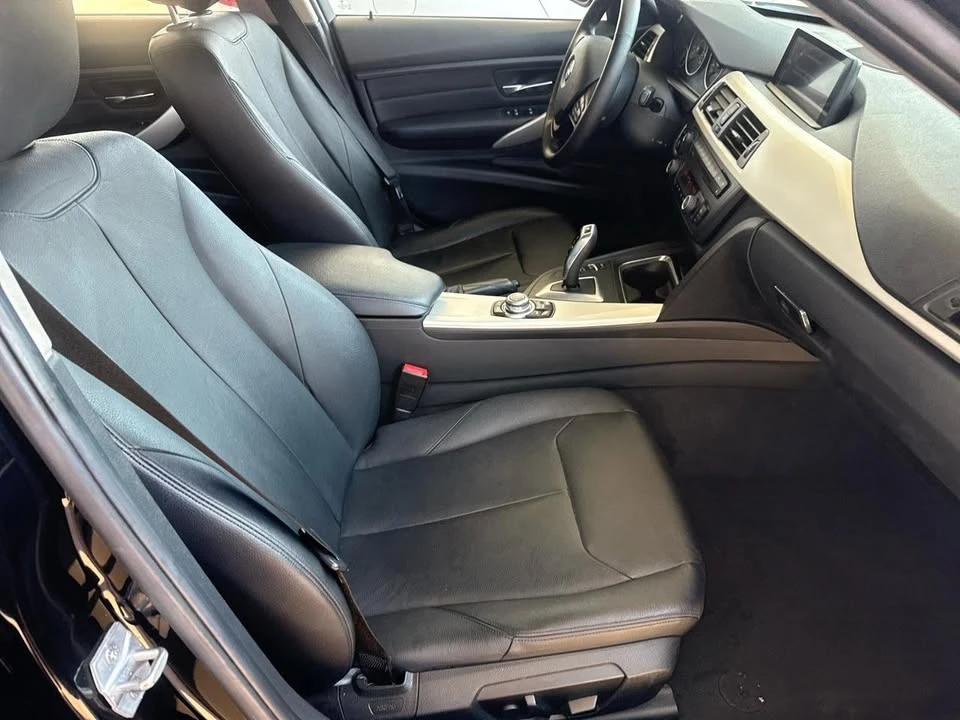 2013 BMW 3 Series - Image 19 of 20