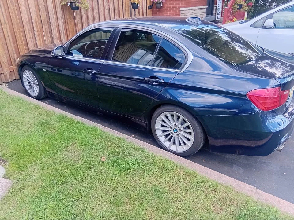 2013 BMW 3 Series - Image 4 of 7