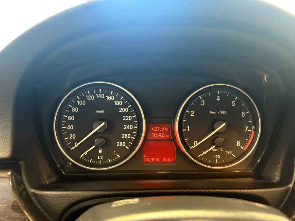 2013 BMW 3 Series - Image 17 of 20
