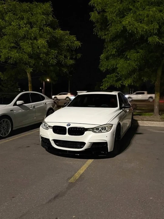 2013 BMW 3 Series - Image 3 of 8
