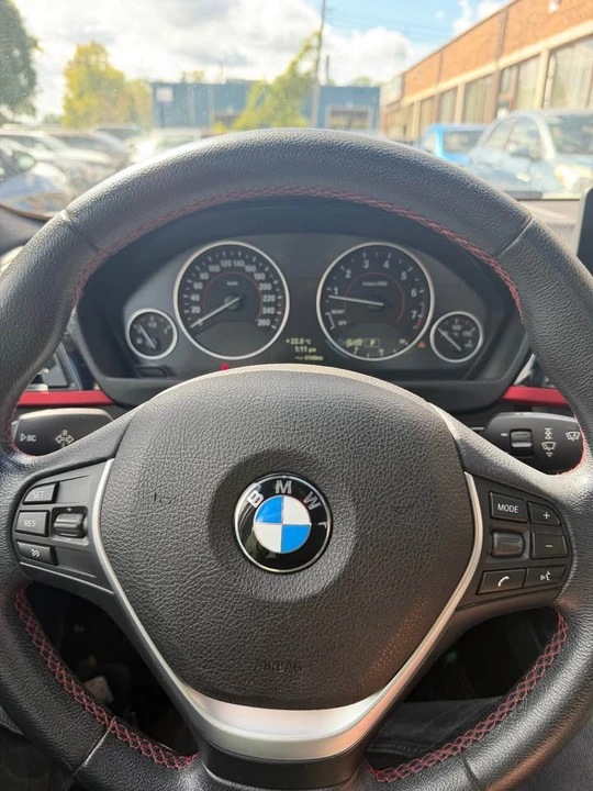 2013 BMW 3 Series - Image 13 of 14