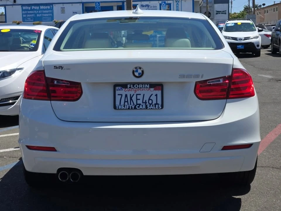 2013 BMW 3 Series - Image 5 of 15