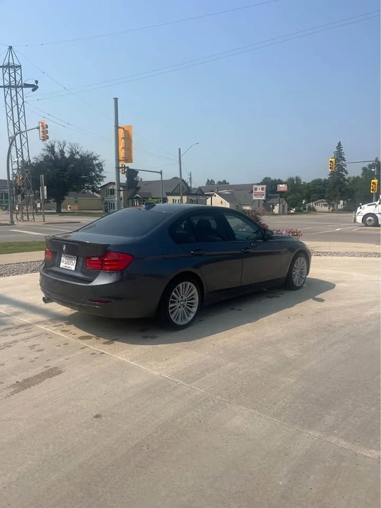2013 BMW 3 Series - Image 4 of 8