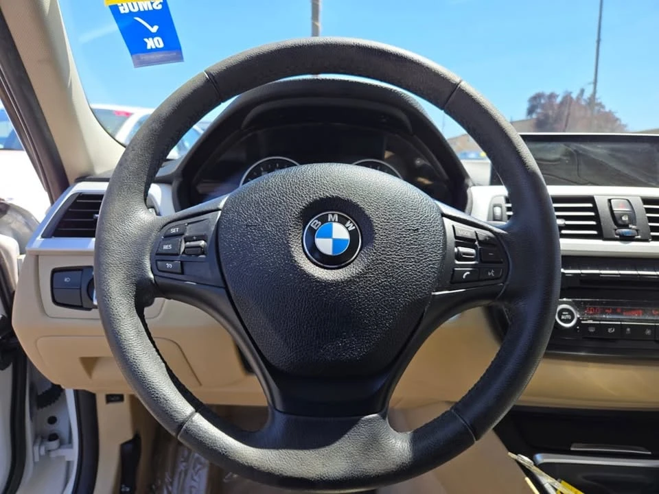 2013 BMW 3 Series - Image 15 of 15
