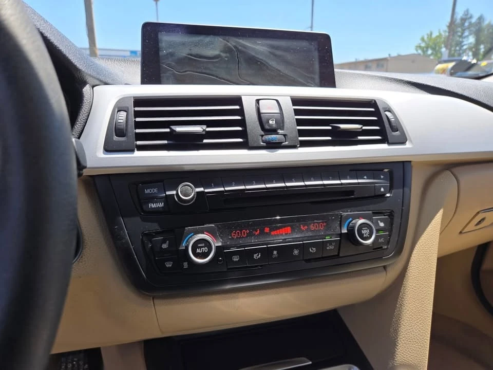 2013 BMW 3 Series - Image 14 of 15