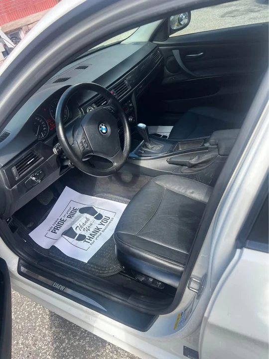 2013 BMW 3 Series - Image 4 of 12