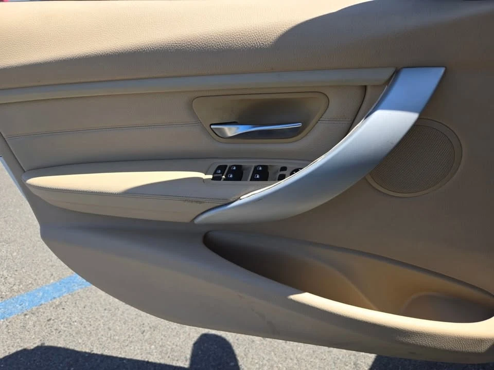 2013 BMW 3 Series - Image 12 of 15