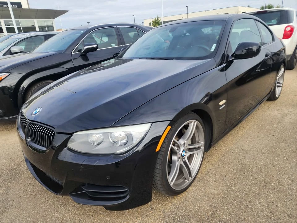 2013 BMW 3 Series - Image 3 of 9