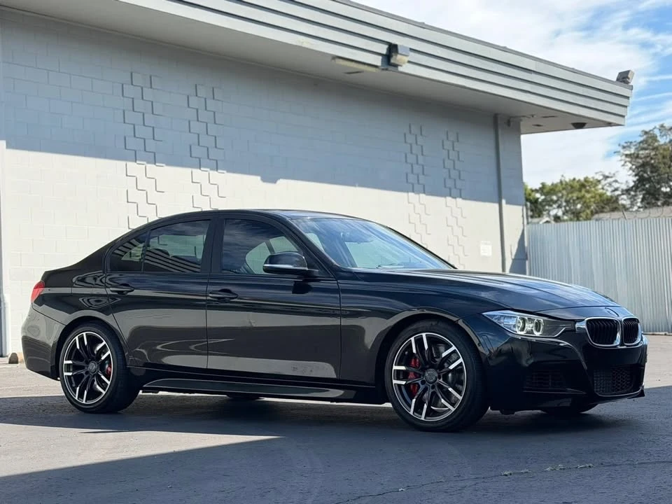 2013 BMW 3 Series - Image 4 of 20