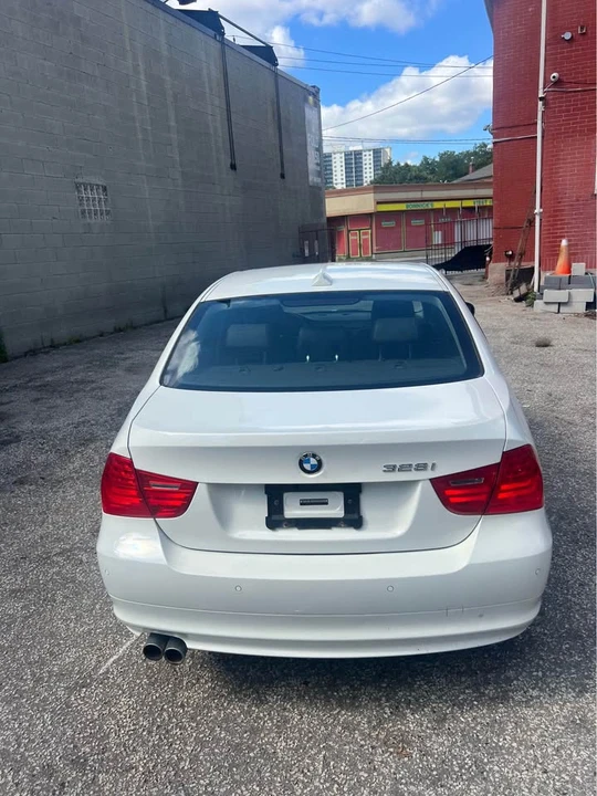 2013 BMW 3 Series - Image 9 of 12