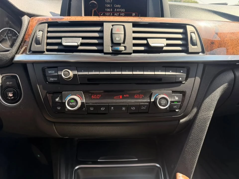 2013 BMW 3 Series - Image 18 of 20