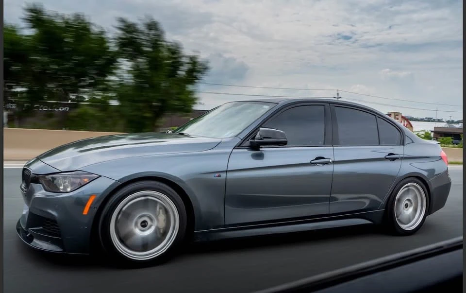 2013 BMW 3 Series - Image 2 of 5