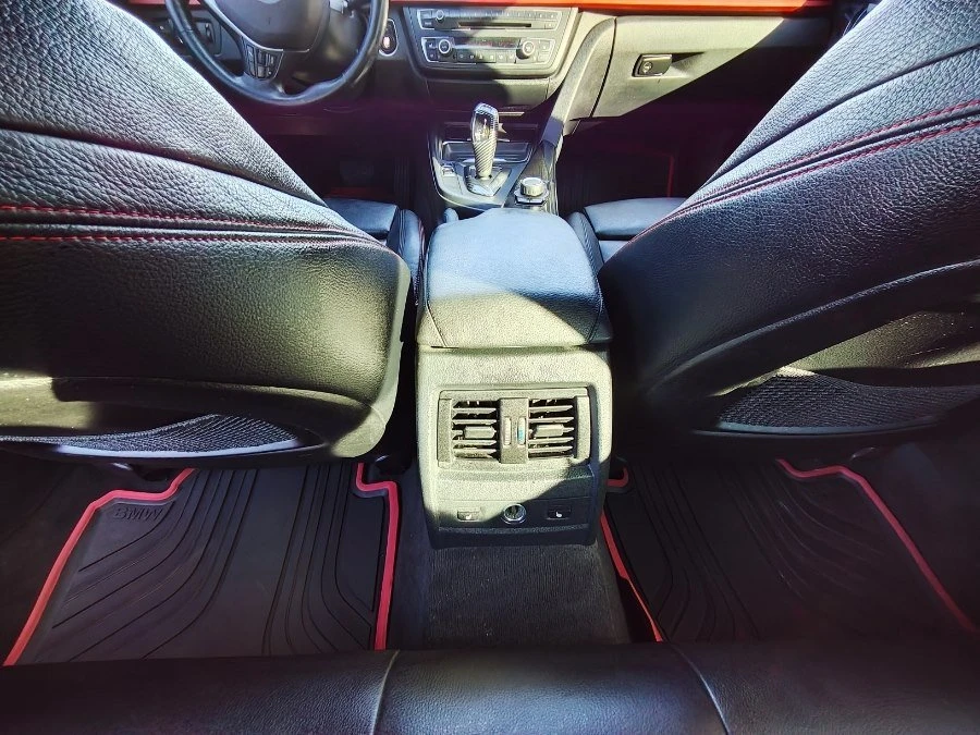 2013 BMW 3 Series - Image 17 of 20