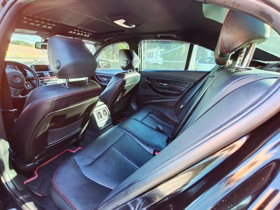 2013 BMW 3 Series - Image 14 of 20