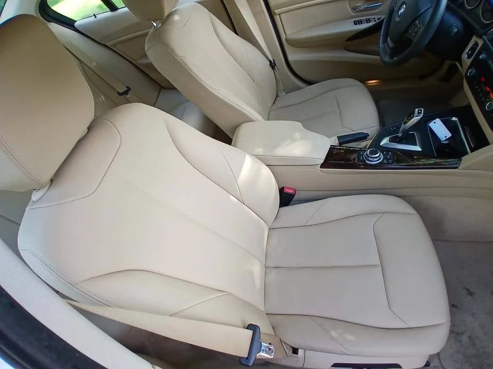 2013 BMW 3 Series - Image 14 of 20