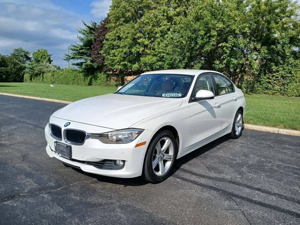 2013 BMW 3 Series - Image 3 of 20