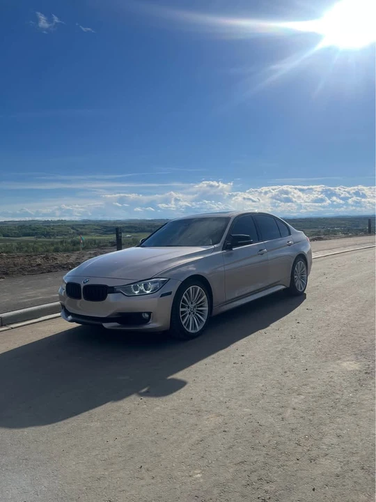 2013 BMW 3 Series - Image 2 of 19