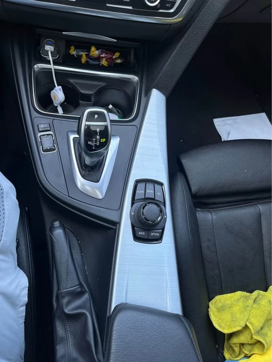2013 BMW 3 Series - Image 17 of 19