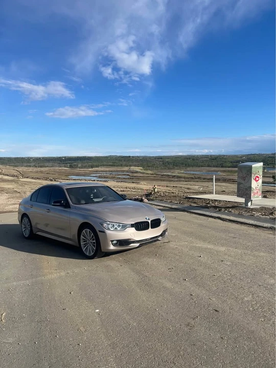 2013 BMW 3 Series - Image 3 of 19