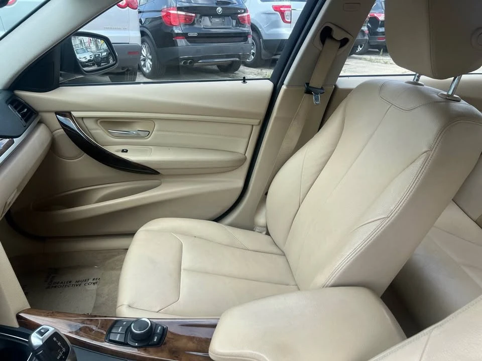 2013 BMW 3 Series - Image 17 of 20