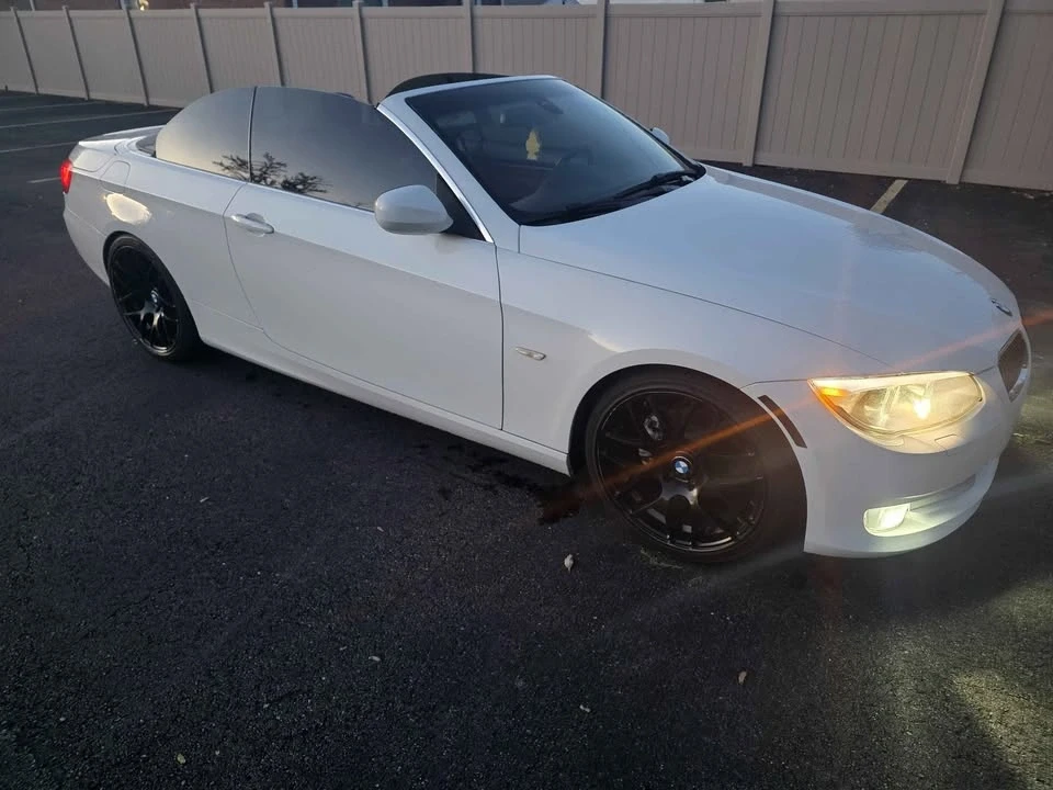 2013 BMW E93 3 Series Convertible - Image 3 of 14