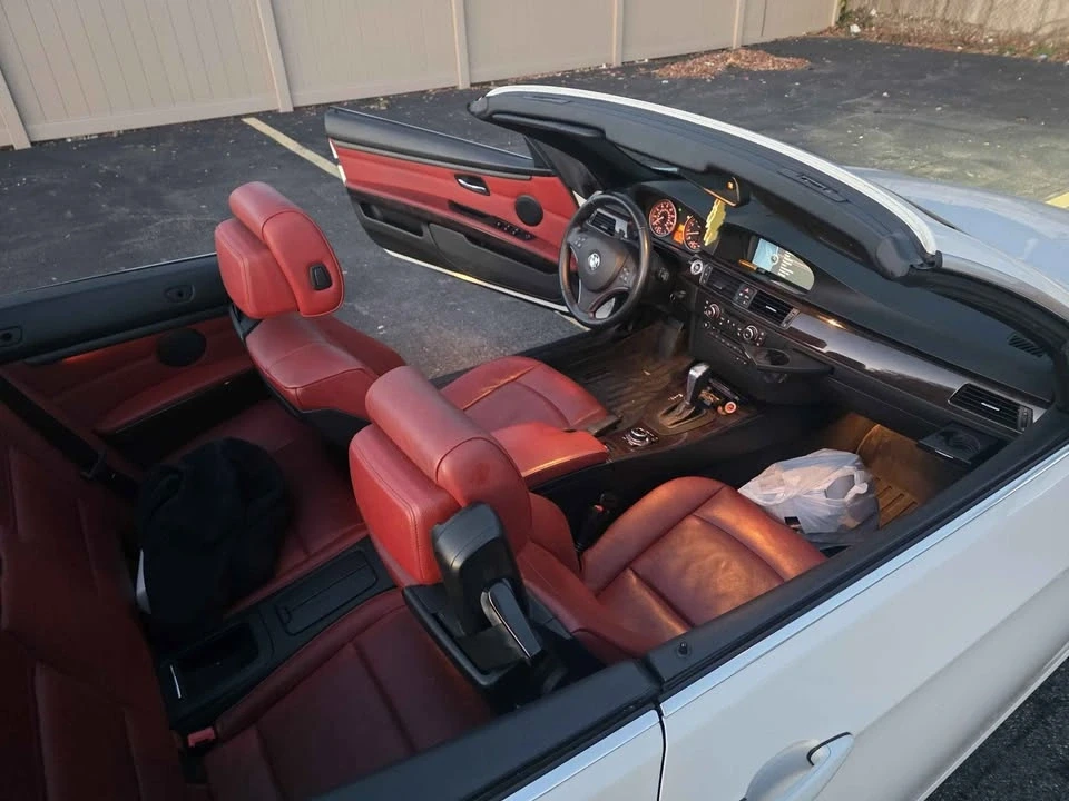 2013 BMW E93 3 Series Convertible - Image 10 of 14