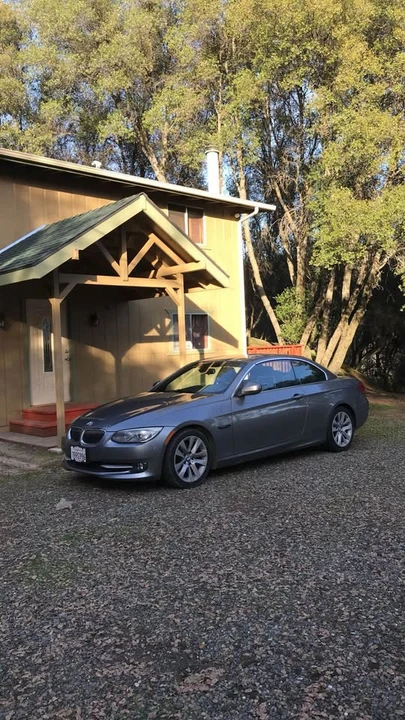 2013 BMW E93 3 Series Convertible - Image 3 of 3