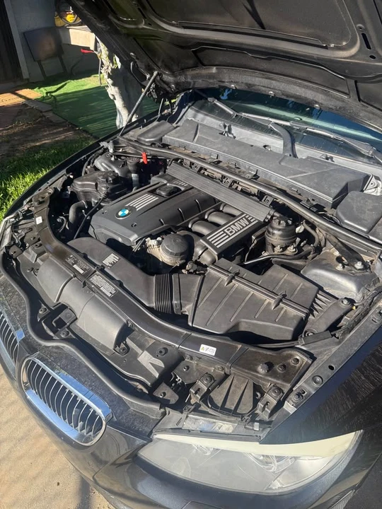 2013 BMW E93 3 Series Convertible - Image 8 of 10