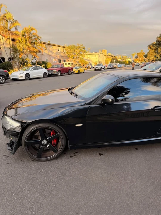 2013 BMW E93 335i Convertible - Image 3 of 16