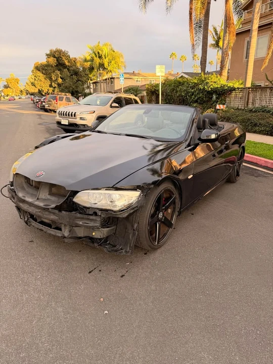 2013 BMW E93 335i Convertible - Image 11 of 16