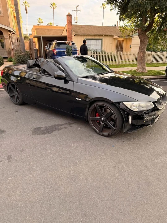 2013 BMW E93 335i Convertible - Image 13 of 16