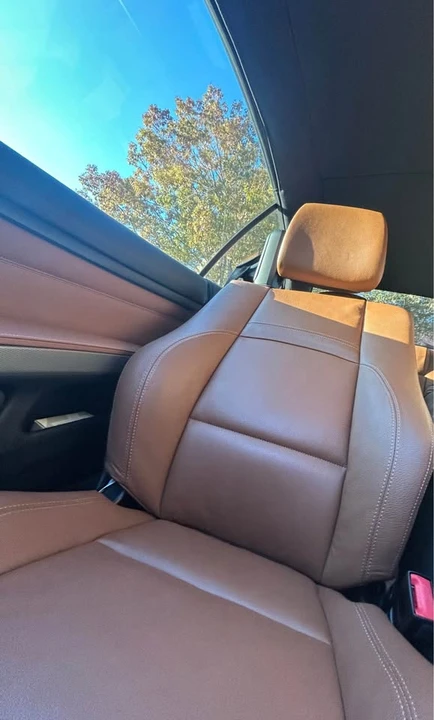 2013 BMW E93 335i Convertible - Image 7 of 20